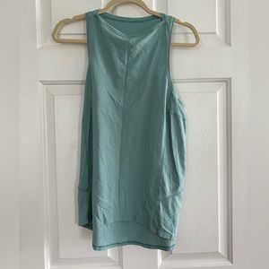 Lululemon Back in Action tank